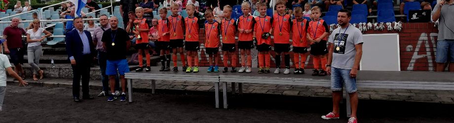 Akademia Reissa na podium Turnieju KT-24 Cup w Śremie